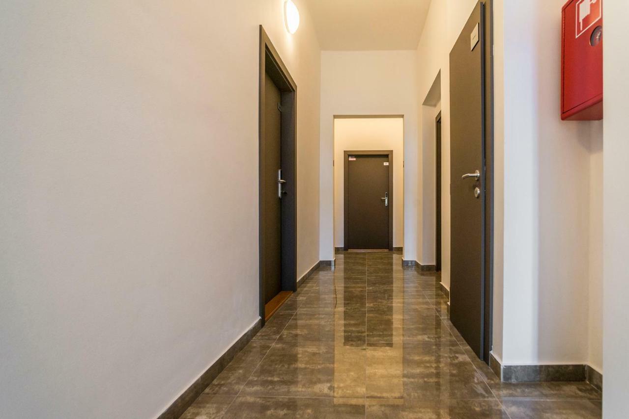 Retro Apartments Bosak Contactless Check-In Prešov Buitenkant foto